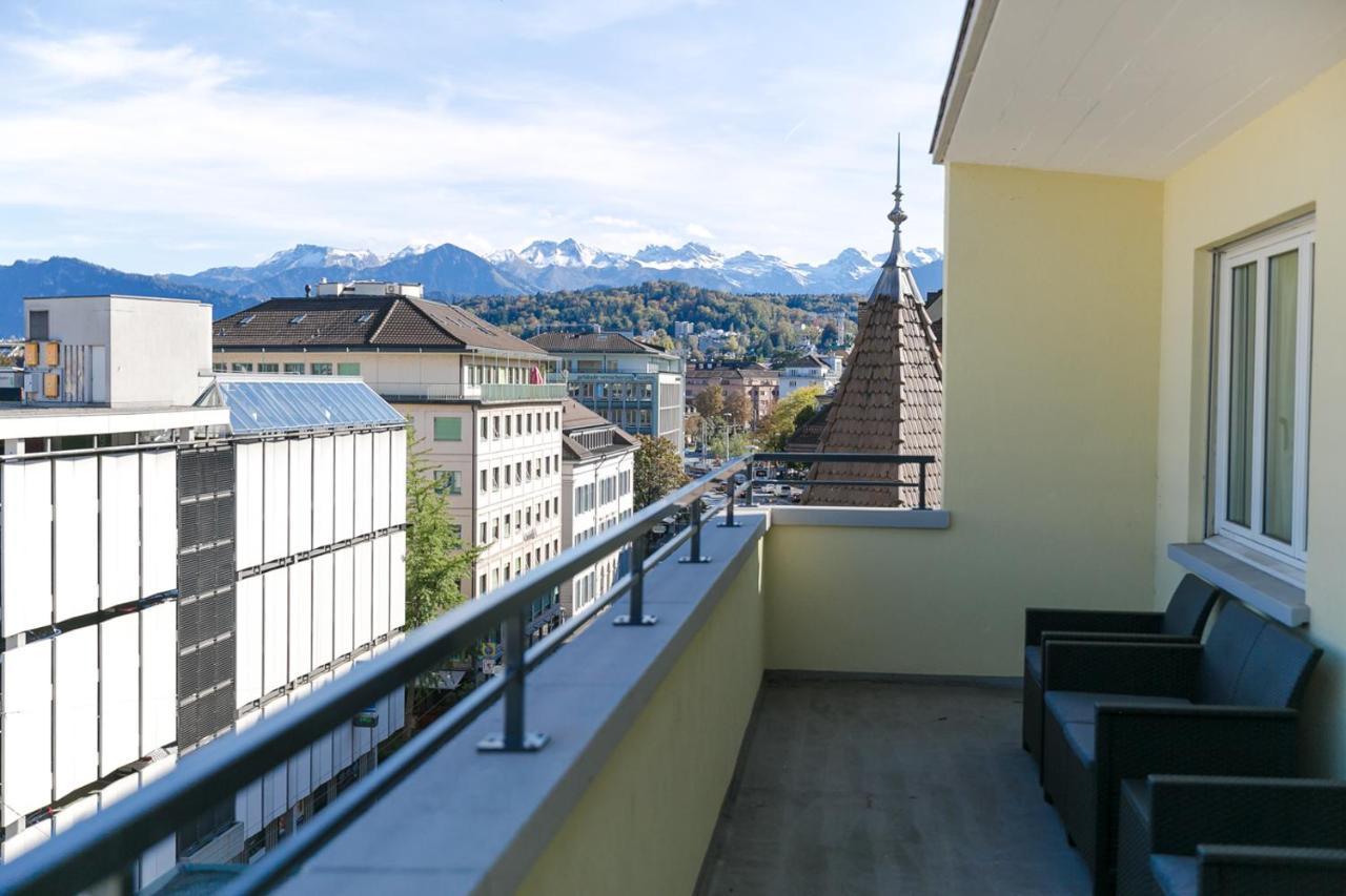 Airhosted - Lucerne City Centre Exteriör bild
